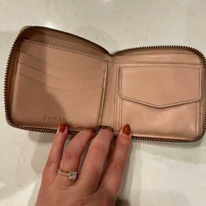 Cuyana Small Classic Zip Around Wallet
